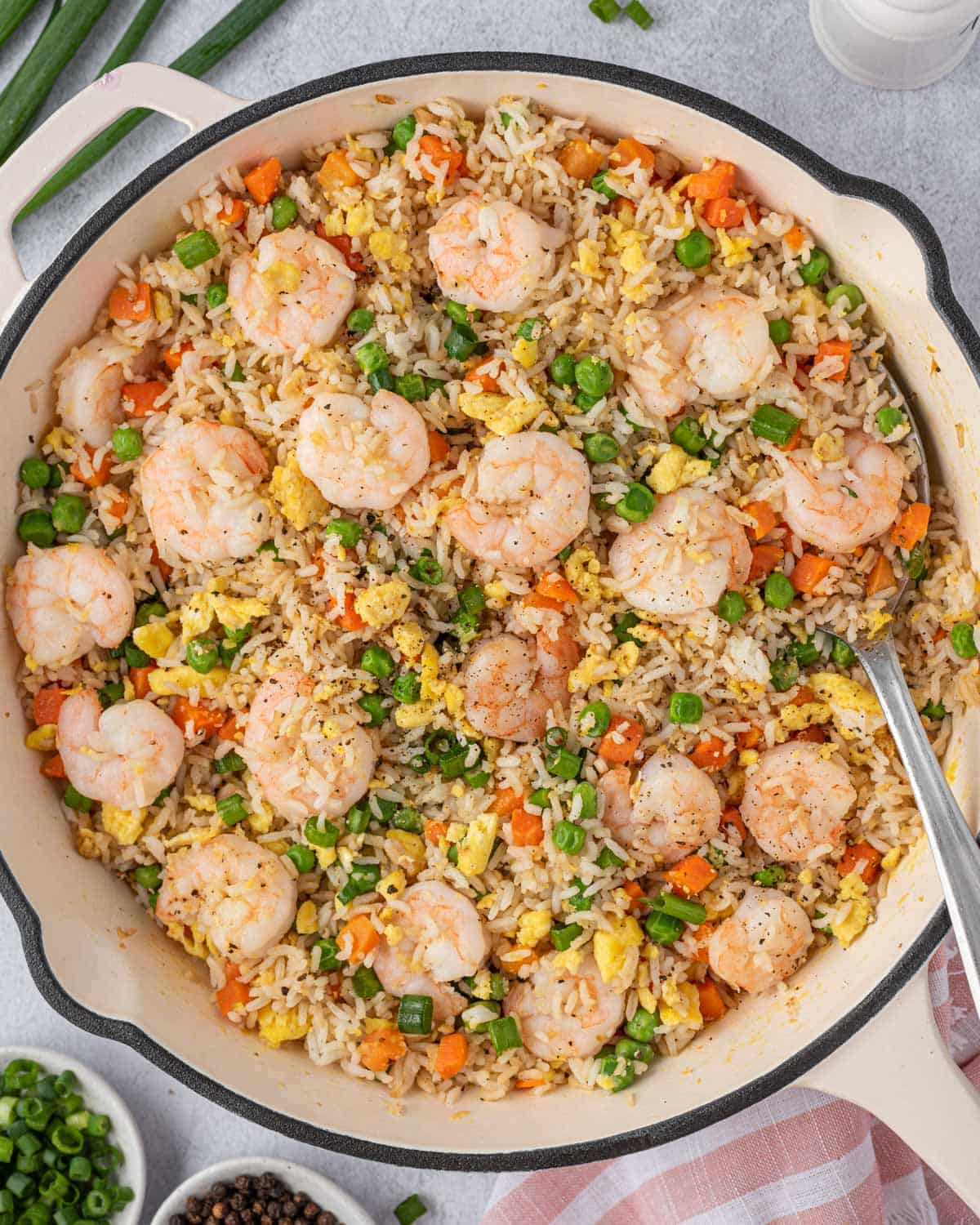 Low-Calorie Shrimp & Veggie Fried Rice: Healthy & Flavorful